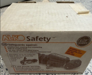 C750450 TT SAFETY LUKKO (PK10)